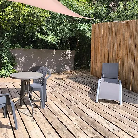 Chalet Le De La Terre Neuve Signes